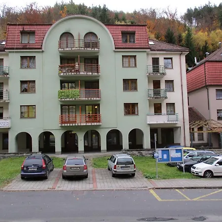 Apartmán Mathis & Mtb-garage *